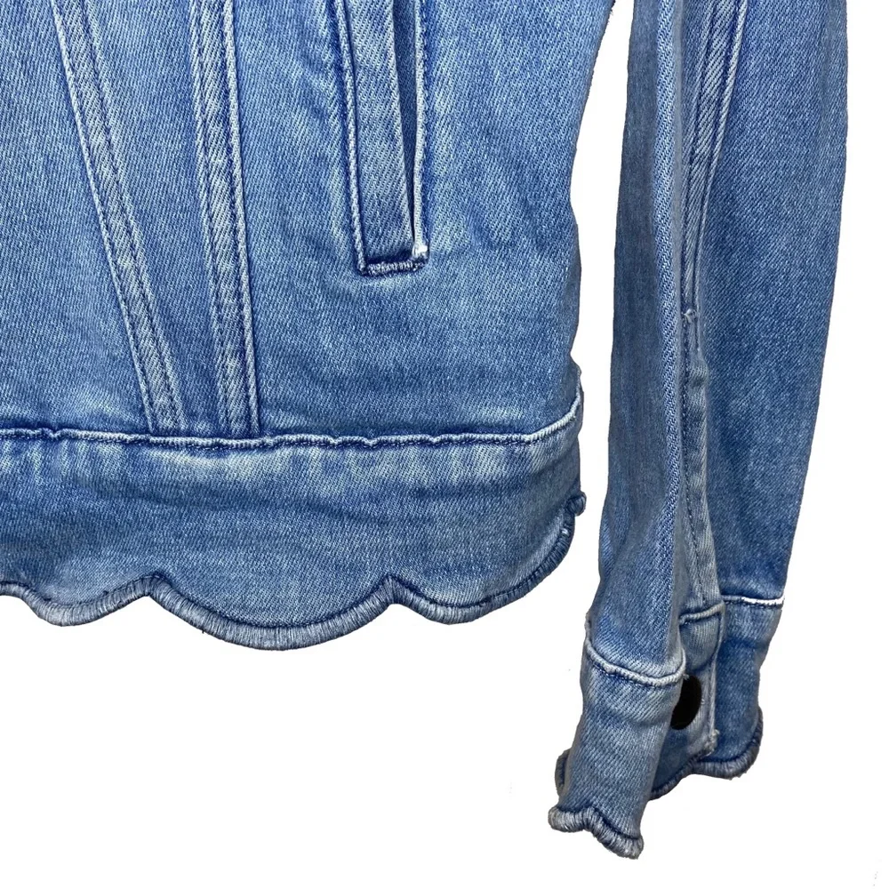 Frame ⌘ Scalloped Edge Cropped Willoughsby Denim Jeans Jacket ⌘ Light Blue ⌘ S - Picture 9 of 17